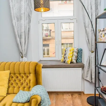 Apartmán Easy Rent - Konopnicka 9, Centrum 24h Check-in
