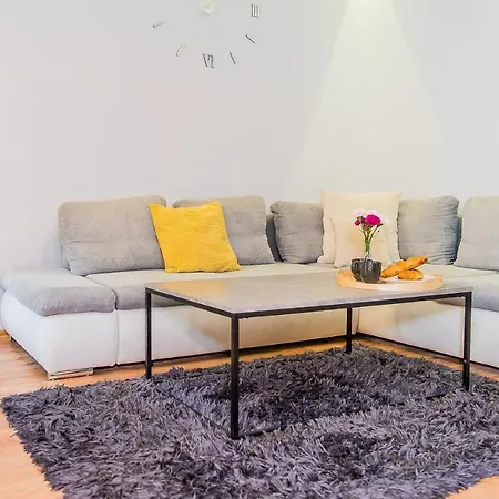 Easy Rent - Konopnicka 9, Centrum 24h Check-in Lägenhet Lublin