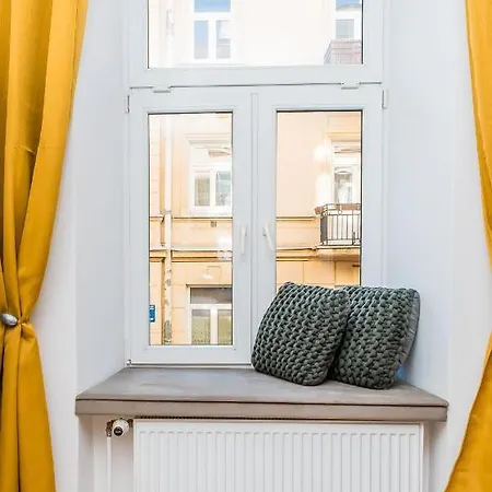 Easy Rent - Konopnicka 9, Centrum 24h Check-in Apartmán *