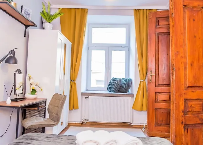 Easy Rent - Konopnicka 9, Centrum 24h Check-in דירה *